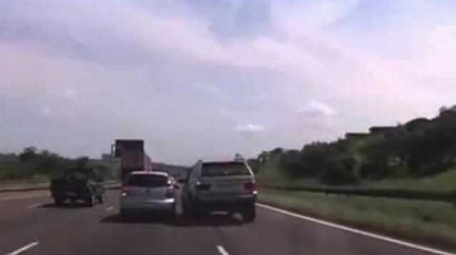 Šialený vodič BMW
