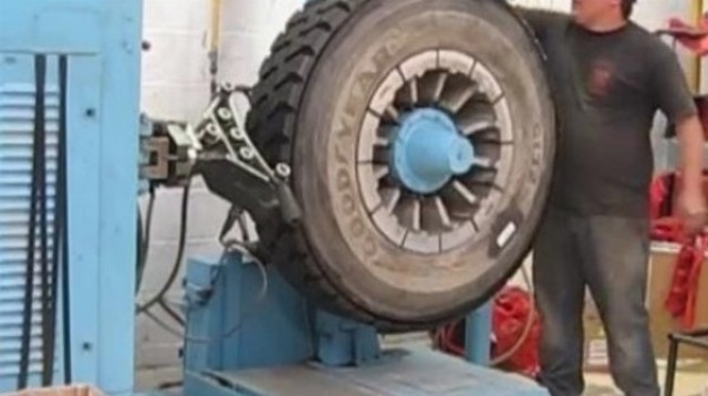 Renovácia (protektorovanie) ojazdenej pneumatiky