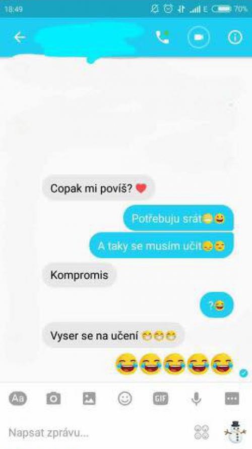 SMS: Kompromis medzi učením a veľkou potrebou?