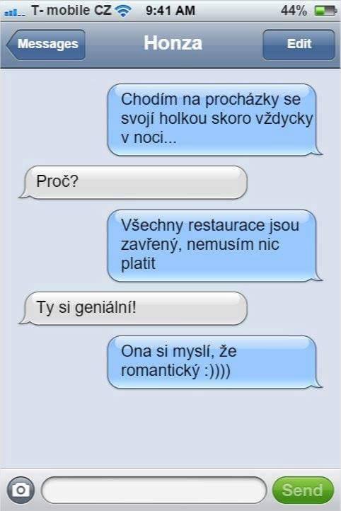SMS: Nočné prechádzky